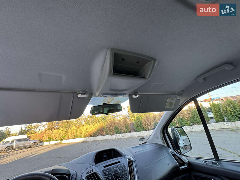 Минивэн Ford Tourneo Custom 2013 в Харькове фото 20 Минивэн Ford Tourneo Custom 2013 в Харькове