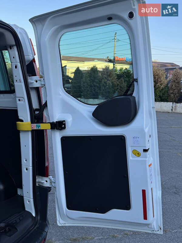 Минивэн Ford Tourneo Custom 2013 в Харькове фото 30 Минивэн Ford Tourneo Custom 2013 в Харькове