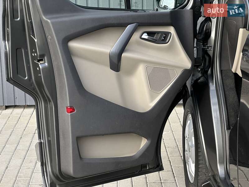 Мінівен Ford Tourneo Custom 2015 в Мукачевому фото 33 Мінівен Ford Tourneo Custom 2015 в Мукачевому