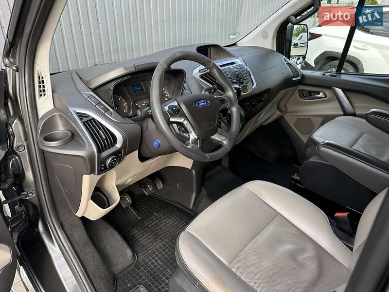 Мінівен Ford Tourneo Custom 2015 в Мукачевому фото 34 Мінівен Ford Tourneo Custom 2015 в Мукачевому