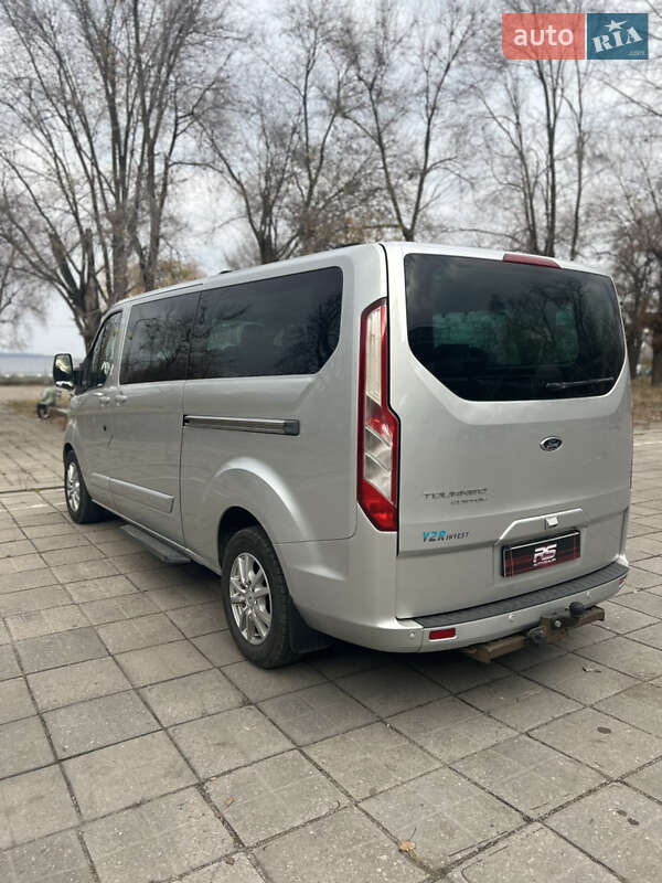 Минивэн Ford Tourneo Custom 2015 в Запорожье