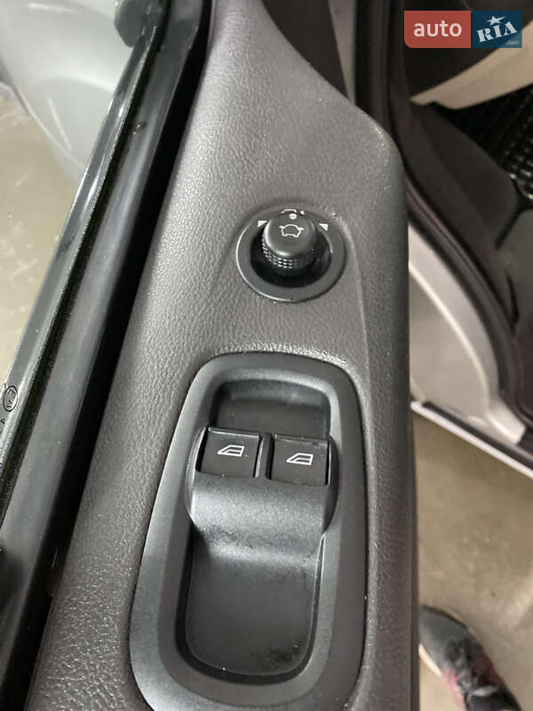 Мінівен Ford Tourneo Custom 2016 в Луцьку фото 27 Мінівен Ford Tourneo Custom 2016 в Луцьку