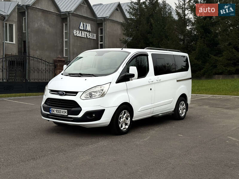 Минивэн Ford Tourneo Custom 2016 в Ровно