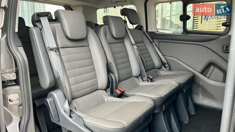 Минивэн Ford Tourneo Custom 2020 в Сваляве фото 5 Минивэн Ford Tourneo Custom 2020 в Сваляве