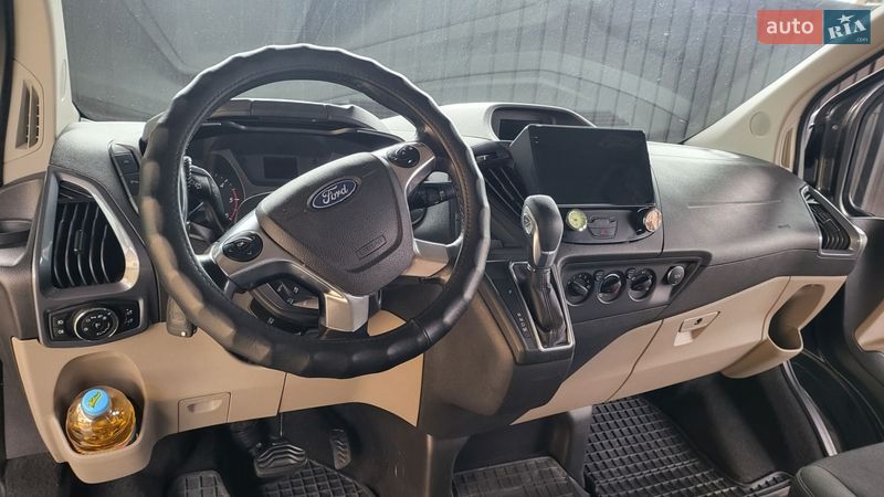Минивэн Ford Tourneo Custom 2017 в Украинке