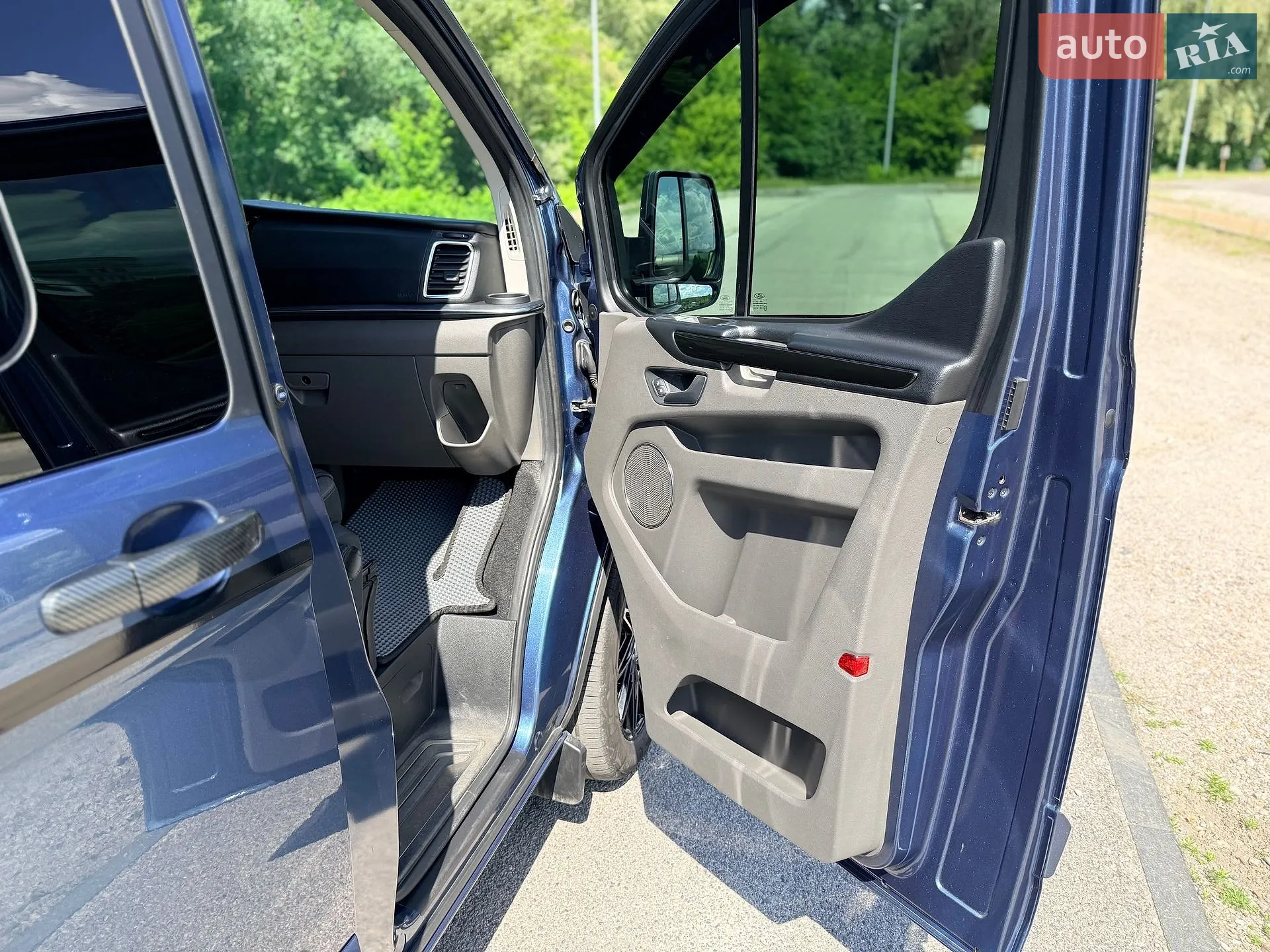 2019 Ford Tourneo Custom - мініатюра 31