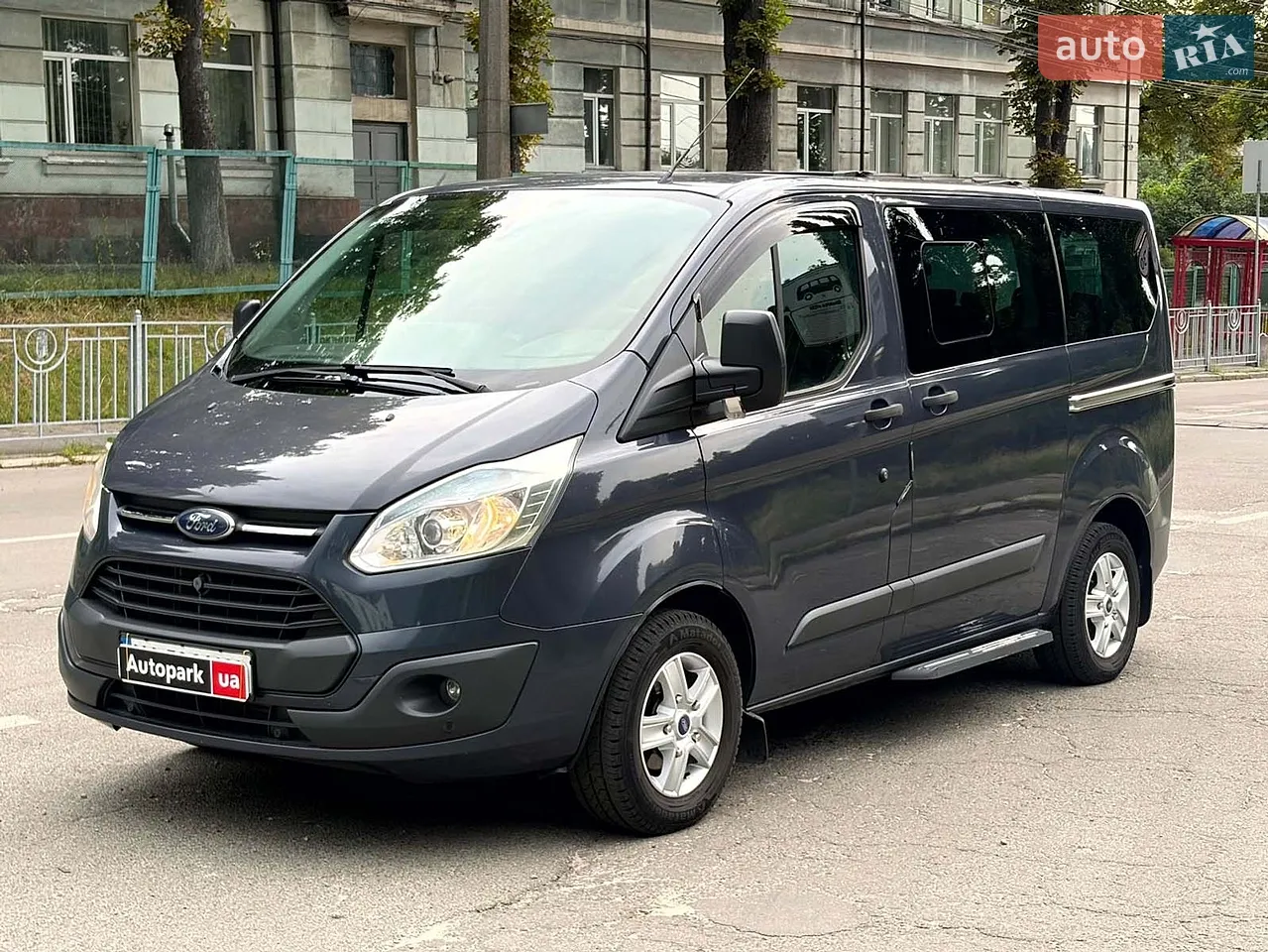2015 Ford Tourneo Custom - мініатюра 45