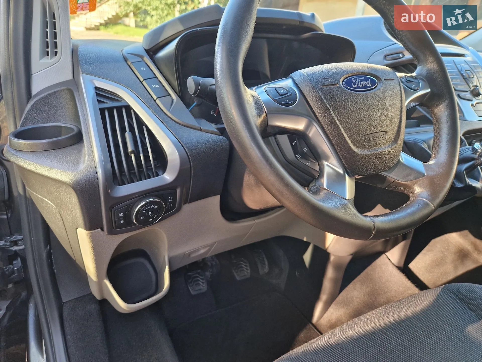 2017 Ford Tourneo Custom - мініатюра 13