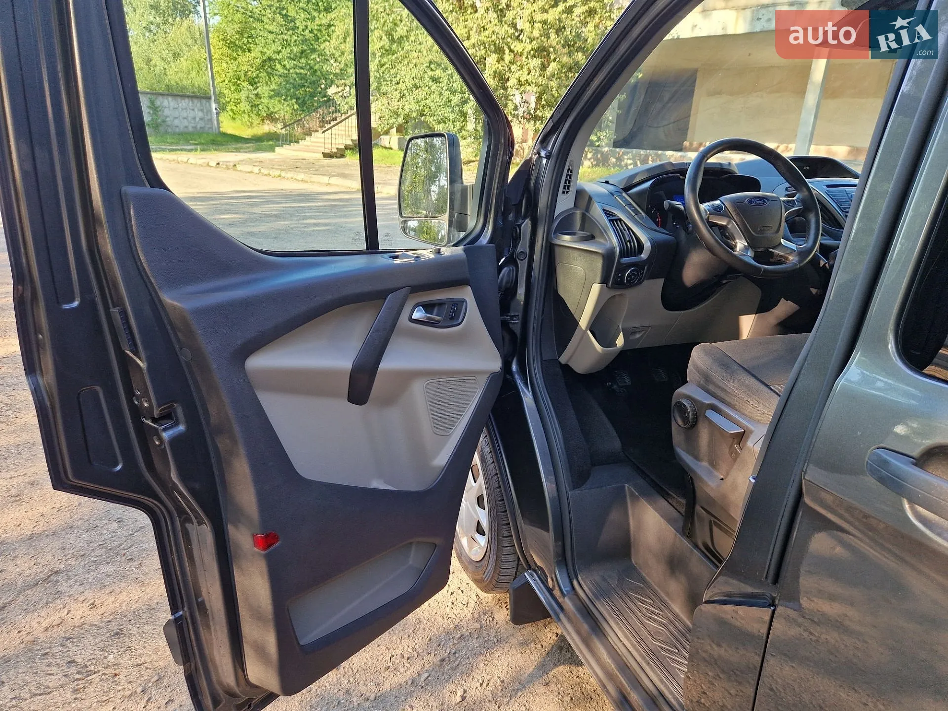 2017 Ford Tourneo Custom - мініатюра 11