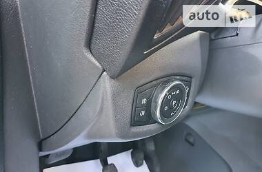 Грузопассажирский фургон Ford Transit Connect 2015 в 