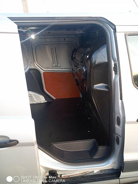 Грузопассажирский фургон Ford Transit Connect 2015 в Полтаве