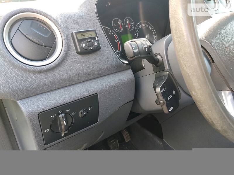 Вантажопасажирський фургон Ford Transit Connect 2012 в Івано-Франківську фото 22 Вантажопасажирський фургон Ford Transit Connect 2012 в Івано-Франківську