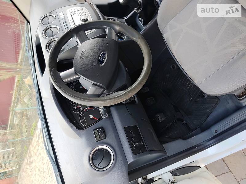Вантажопасажирський фургон Ford Transit Connect 2012 в Івано-Франківську фото 19 Вантажопасажирський фургон Ford Transit Connect 2012 в Івано-Франківську