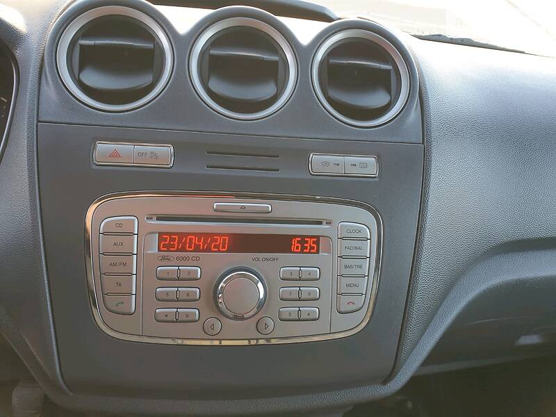 Вантажопасажирський фургон Ford Transit Connect 2012 в Харкові