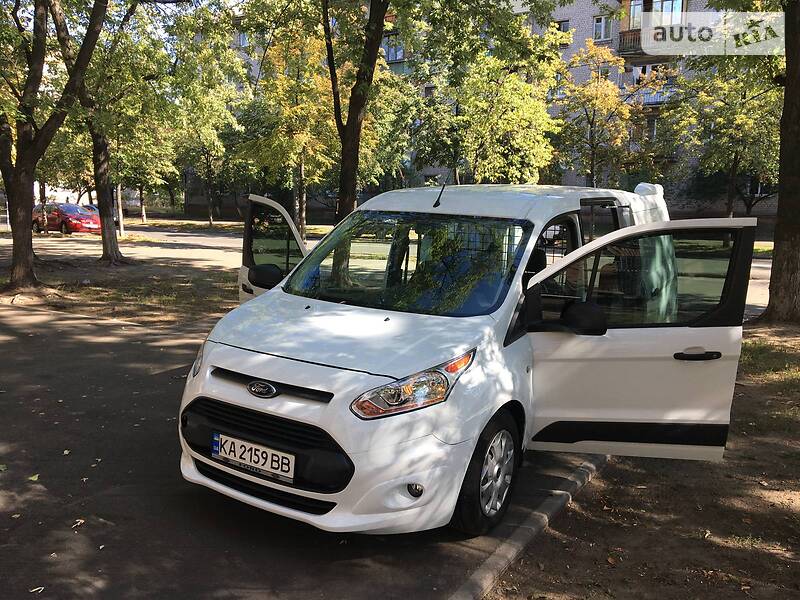 Грузопассажирский фургон Ford Transit Connect 2017 в Киеве