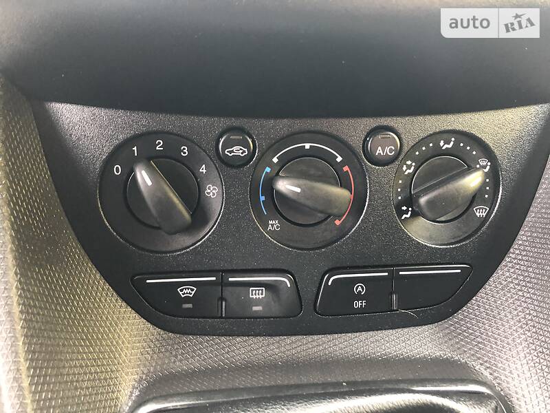 Грузовой фургон Ford Transit Connect 2017 в Ковеле