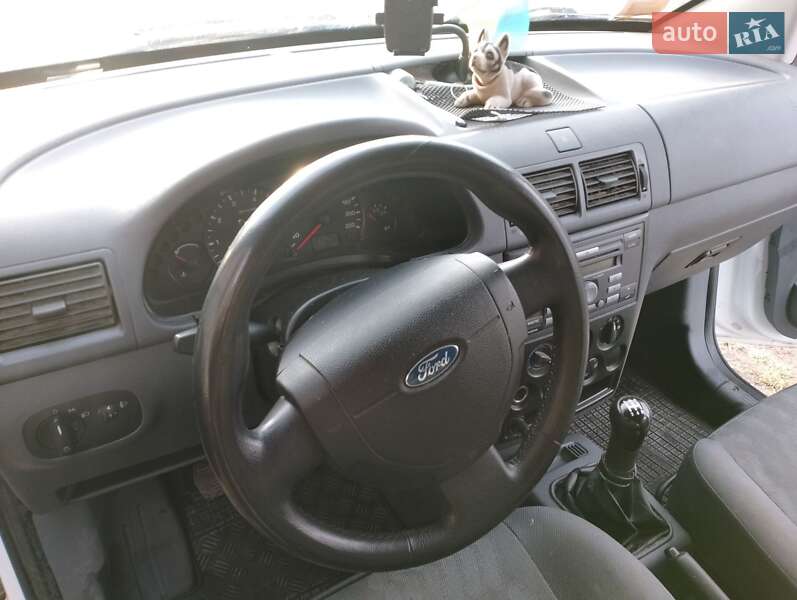 Мінівен Ford Transit Connect 2007 в Житомирі