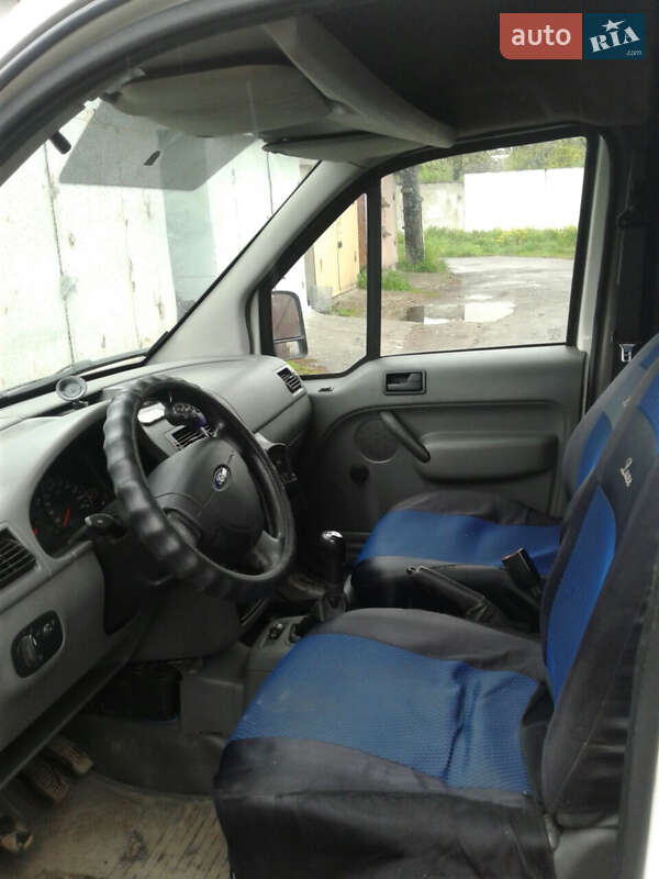 Мінівен Ford Transit Connect 2005 в Одесі фото 5 Мінівен Ford Transit Connect 2005 в Одесі