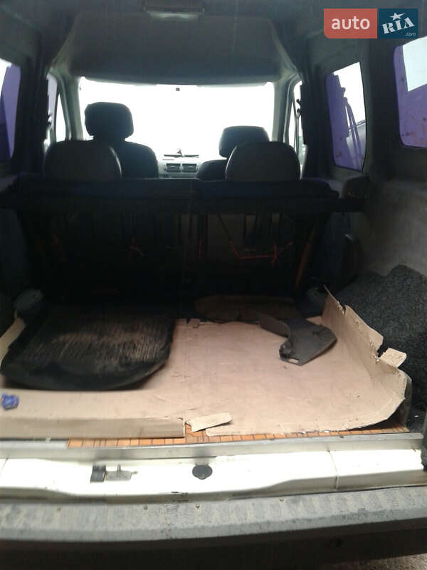 Мінівен Ford Transit Connect 2005 в Одесі
