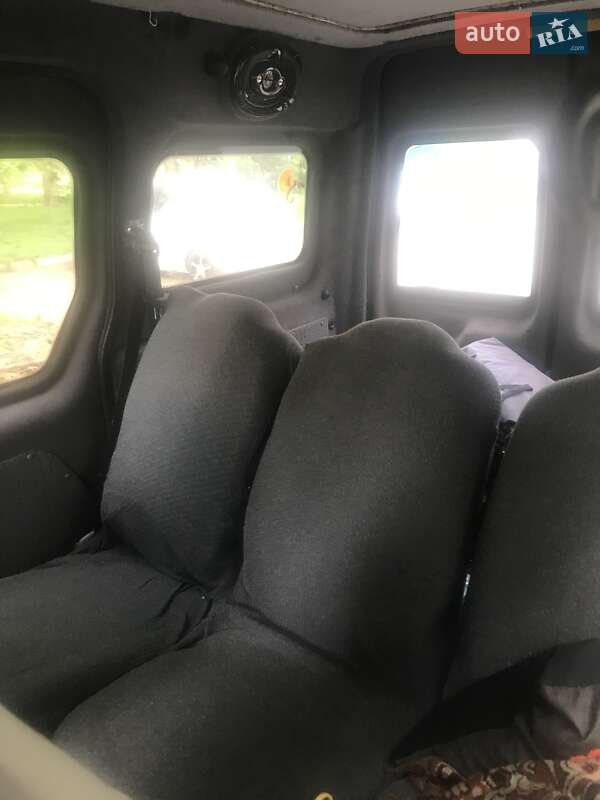 Минивэн Ford Transit Connect 2005 в Львове