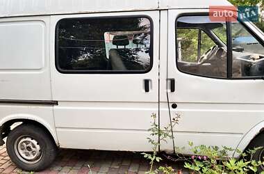 Минивэн Ford Transit Connect 2002 в Шишаки