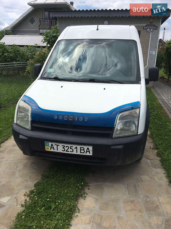 Минивэн Ford Transit Connect 2005 в Надворной