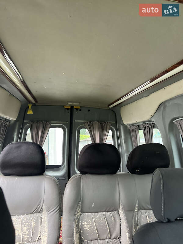 Мінівен Ford Transit Connect 2004 в Чернівцях