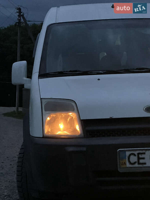 Минивэн Ford Transit Connect 2004 в 