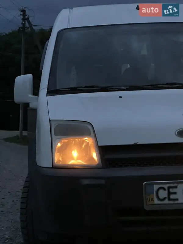 Минивэн Ford Transit Connect 2004 в 