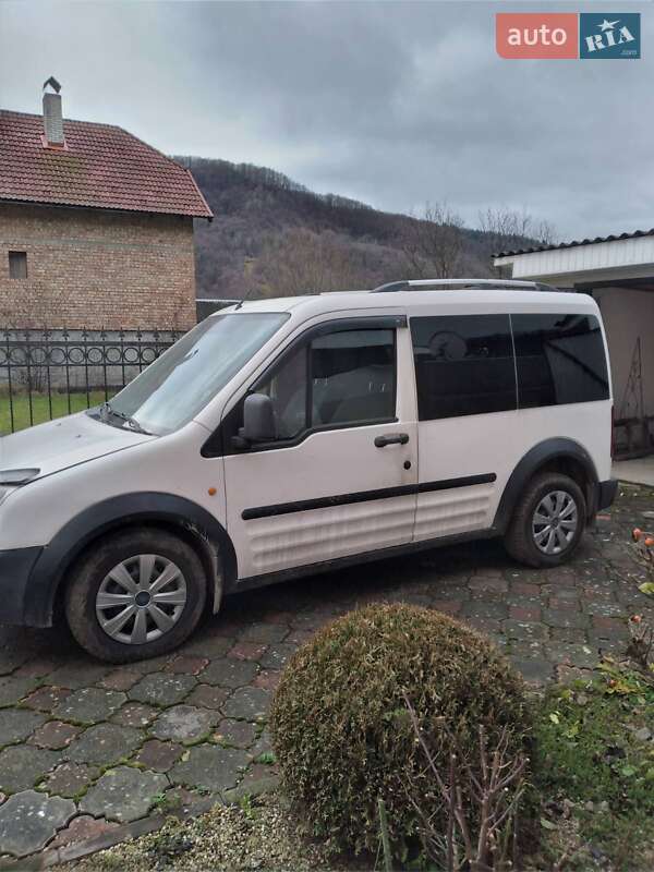 Минивэн Ford Transit Connect 2006 в Рахове