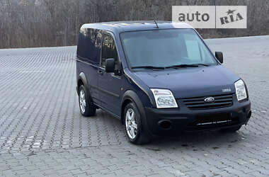 Вантажний фургон Ford Transit Connect 2011 в Чернівцях