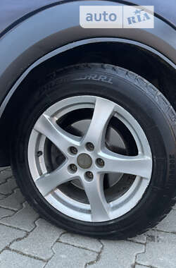Вантажний фургон Ford Transit Connect 2011 в Чернівцях