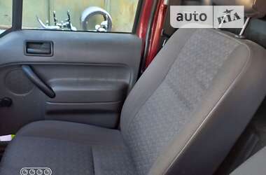 Вантажний фургон Ford Transit Connect 2003 в 