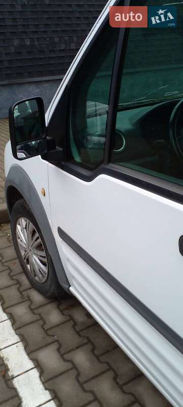 Минивэн Ford Transit Connect 2011 в Ужгороде