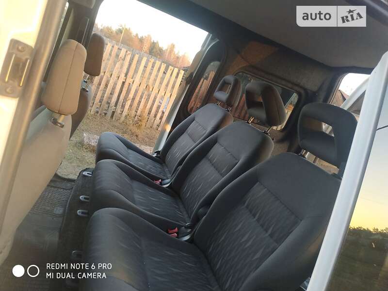 Минивэн Ford Transit Connect 2004 в Рокитном фото 5 Минивэн Ford Transit Connect 2004 в Рокитном