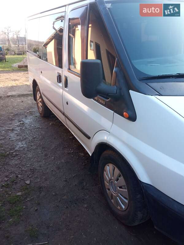 Мінівен Ford Transit Connect 2004 в Мостиській