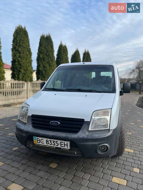 Мінівен Ford Transit Connect 2010 в Радехові
