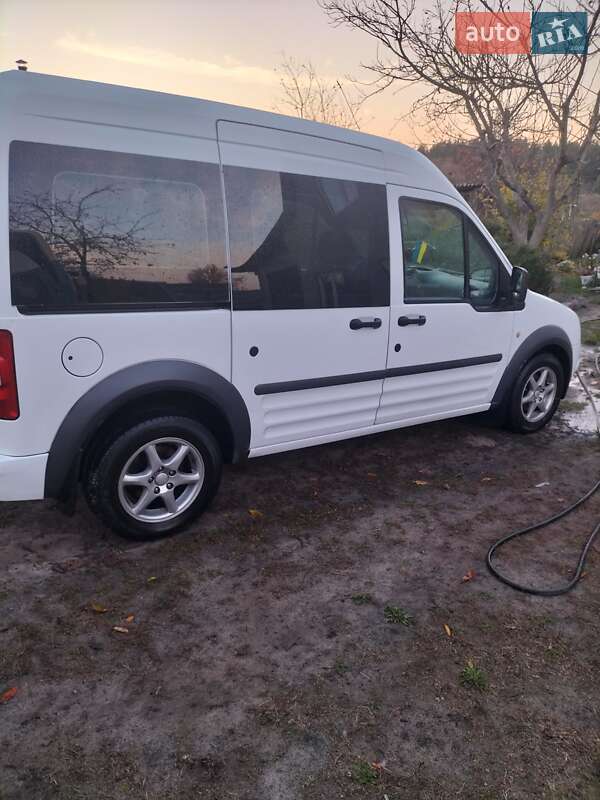 Мінівен Ford Transit Connect 2010 в Києві