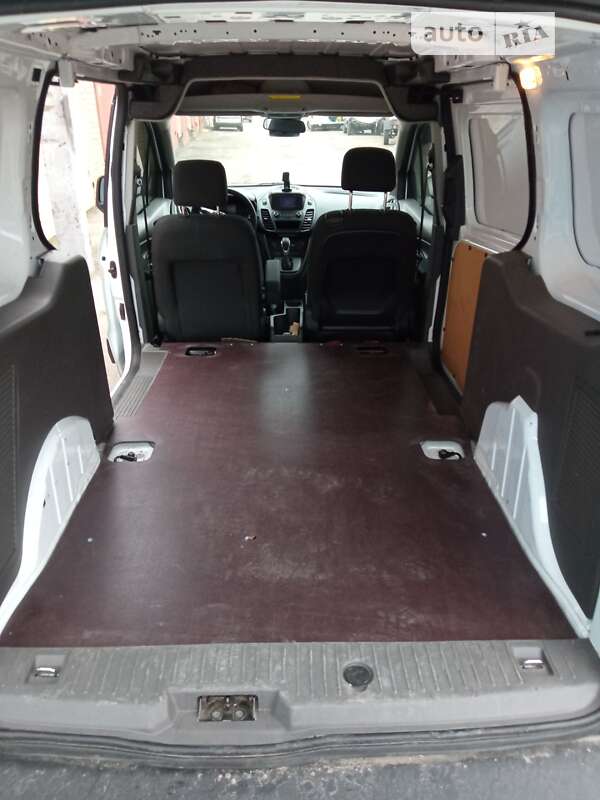 Грузовой фургон Ford Transit Connect 2018 в Киеве фото 13 Грузовой фургон Ford Transit Connect 2018 в Киеве