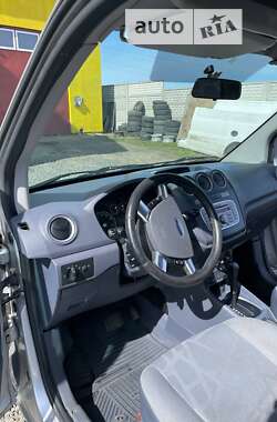 Вантажний фургон Ford Transit Connect 2011 в 