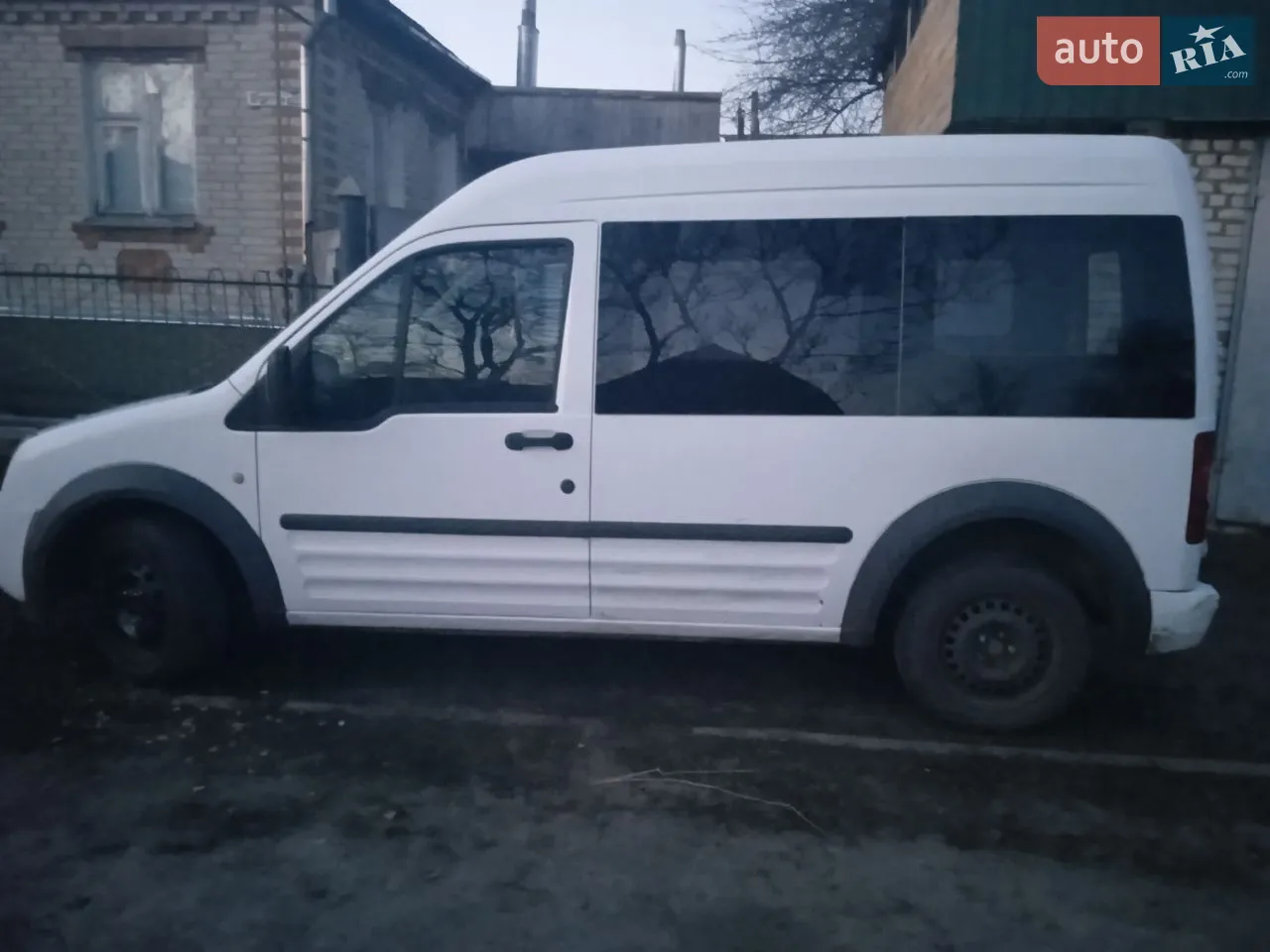 2010 Ford Transit Connect - мініатюра 22
