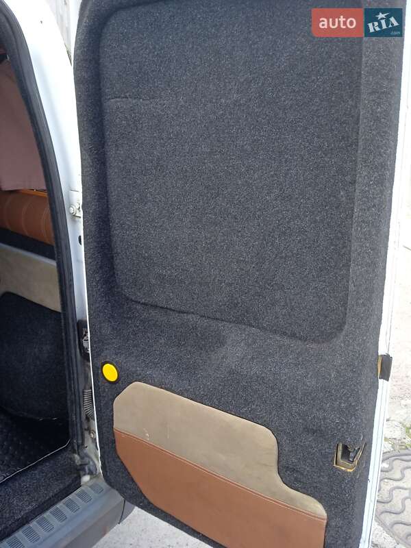 Мінівен Ford Transit Connect 2008 в Стрию