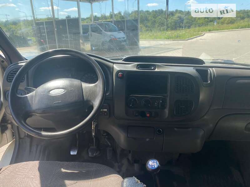 Мінівен Ford Transit Connect 2002 в Львові
