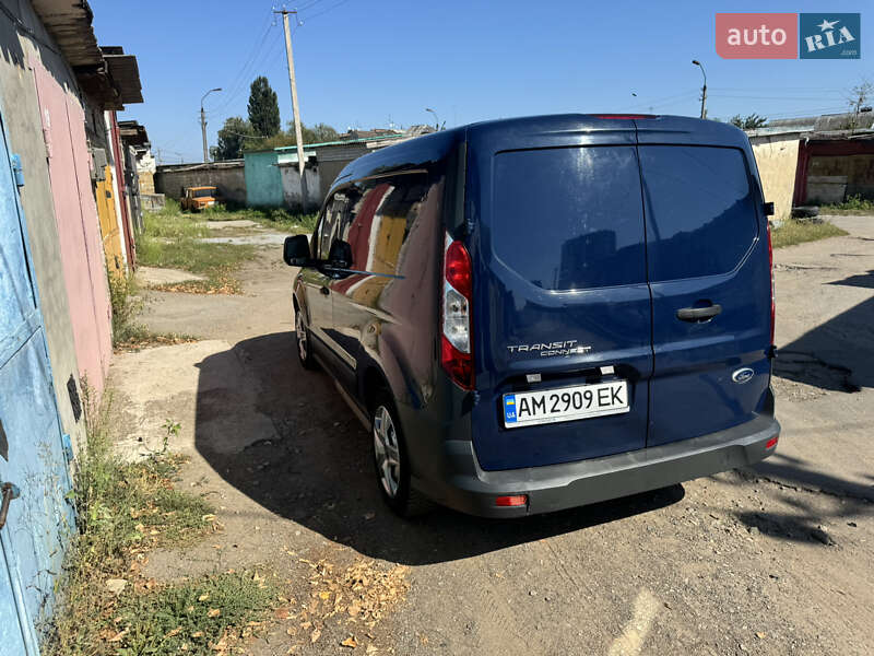 Грузопассажирский фургон Ford Transit Connect 2015 в Житомире