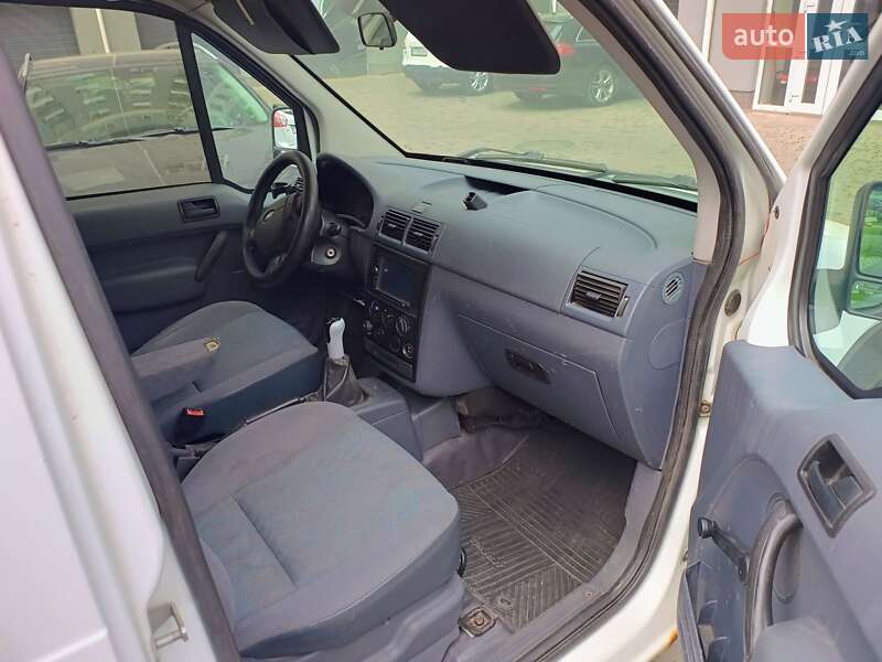 Вантажний фургон Ford Transit Connect 2007 в Івано-Франківську