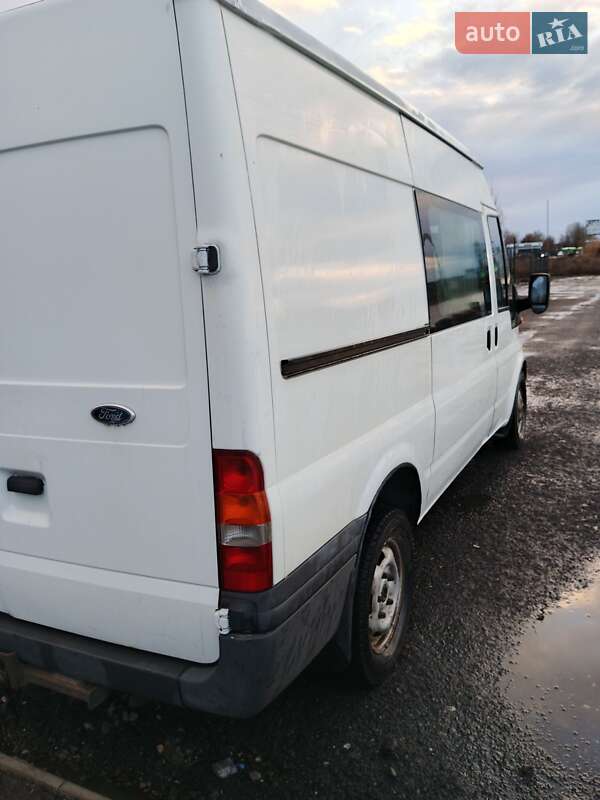 Минивэн Ford Transit Connect 2004 в Киеве