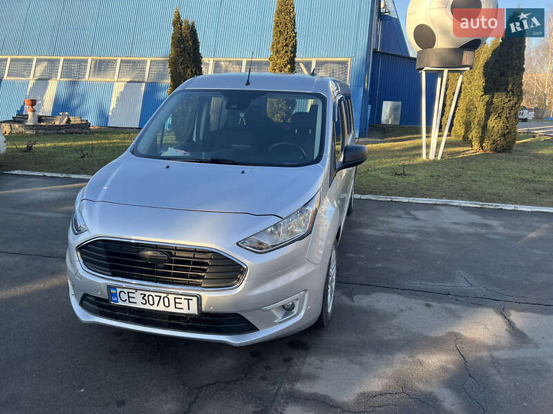 Мінівен Ford Transit Connect 2019 в Чернівцях