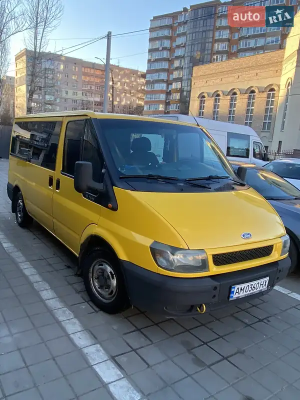 Минивэн Ford Transit Connect 2005 в 