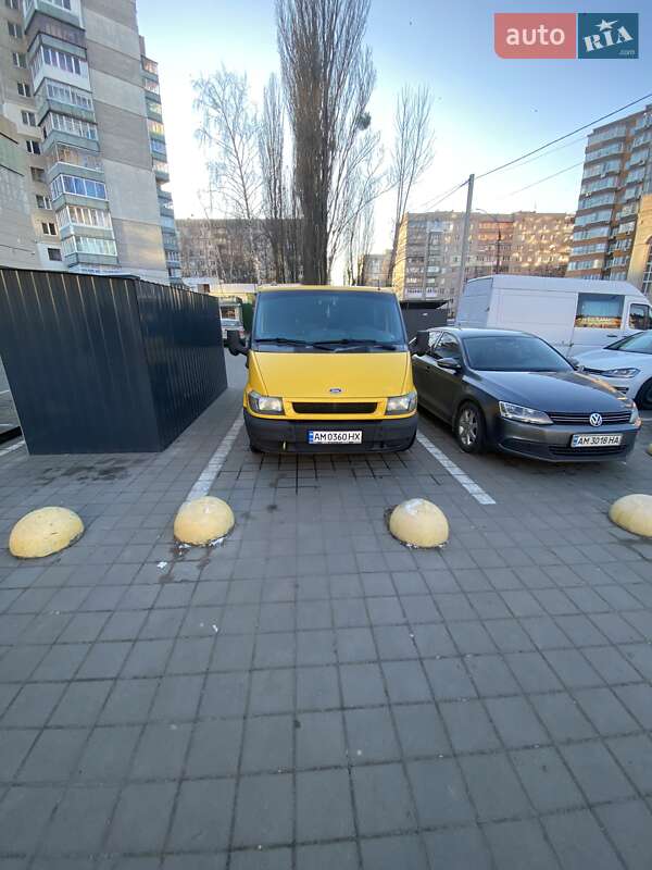 Мінівен Ford Transit Connect 2005 в Житомирі
