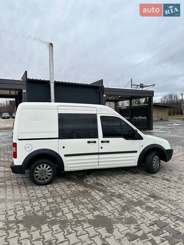 Минивэн Ford Transit Connect 2006 в Шумске